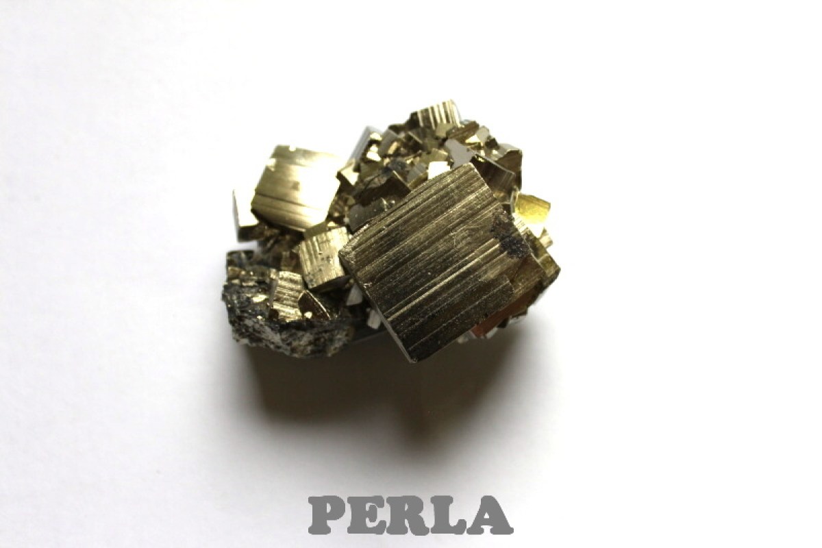 Pyrit Peru 8a